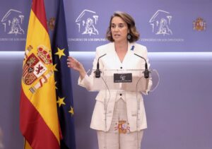 Gamarra acusa a Sánchez de "renunciar a la aplicación de la ley" al independentismo con su pacto de desjudicialización