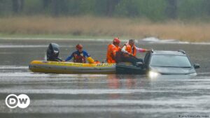 Inundaciones en Sidney obligan a evacuar a miles de personas | El Mundo | DW