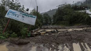 Las inundaciones dejan once fallecidos en Irán