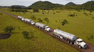 Llegan a Amazonas 4 gandolas para distribución de combustible