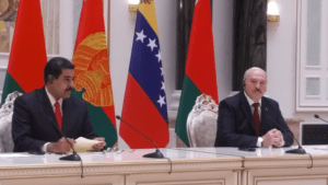 Maduro estrecha su alianza con Bielorrusia a través de un "plan de cooperación educativa"