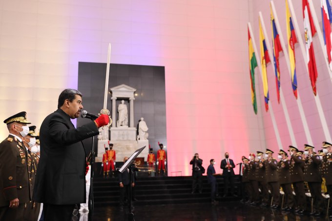 Maduro exaltó labor de la Fanb en nuevo acto de ascensos militares