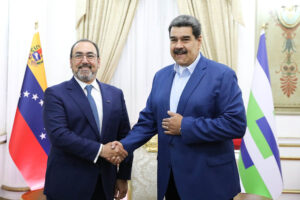 Maduro sostuvo reunión con directivos del Banco de Desarrollo de América Latina