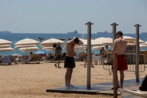 Más de 40 provincias en alerta este domingo por temperaturas máximas que pueden llegar a 45ºC en Córboba y 44º en Cádiz