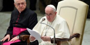 Papa Francisco lamenta profundamente el asesinato de Shinzo Abe