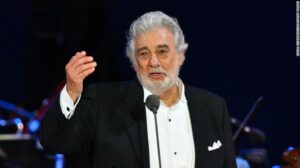 Plácido Domingo corta lazos con la Metropolitan Opera en medio de acusaciones de conducta sexual inapropiada