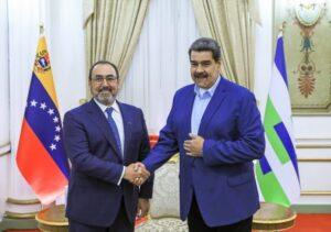 Maduro recibe a directiva del Banco de Desarrollo de América Latina