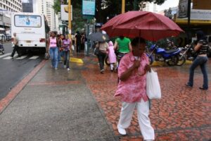 Pronostican lluvias en gran parte del país por la llegada de la onda tropical 23