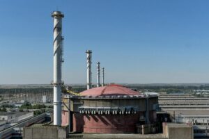 Rusia exige a Ucrania el cese de las "provocaciones" en la central de Zaporiyia ante el riesgo de un accidente nuclear