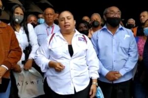 Trabajadores despedidos de la Asamblea Nacional denunciaron ante el Ministerio Público el desacato de las órdenes de reenganche (+Video)