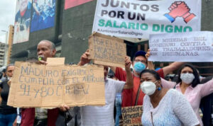 Trabajadores y sus gremios van a huelga de hambre en protesta por instructivo de Onapre