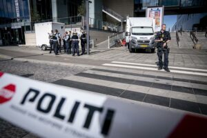 Tres muertos en el ataque a centro comercial de Copenhague