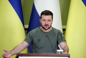 Zelenski destituye a su fiscal general y al jefe del servicio de seguridad de Ucrania
