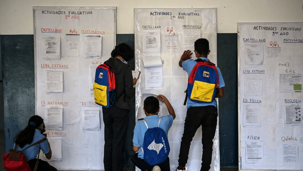 ¿Qué hacen los colegios en Venezuela para prevenir el acoso escolar?