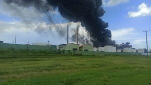 67 heridos y 17 bomberos desaparecidos tras la explosión de un tanque de combustible en La Habana - El Diario