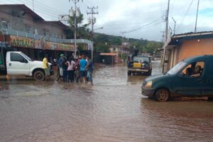 80% de Santa Elena de Uairén quedó afectada por inundaciones