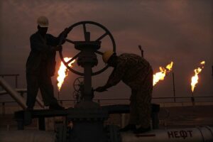Acusan a Rusia de quemar gas natural al no poder almacenarlo
