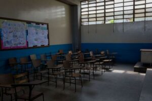 Asociación de centros educativos privados de Venezuela exhortó a los docentes a incorporarse a clases el próximo #10ct