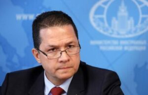 Canciller venezolano rechaza intromisión de EEUU en controversia del avión de Emtrasur