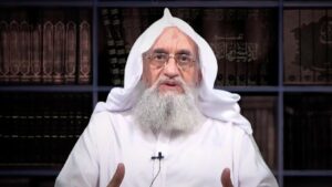 Cayó líder de Al Qaeda, EEUU mató en operación con drones a Ayman al-Zawahiri