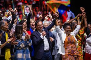 Colombia se prepara para iniciar una nueva era con Gustavo Petro