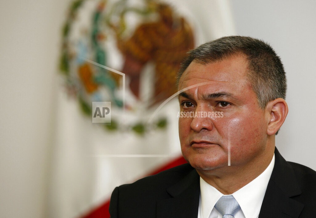 EEUU: aplazan juicio a exsecretario de Seguridad de México