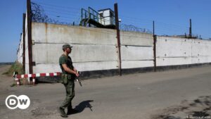 EE.UU. condena proyecto ruso para juzgar presos ucranianos en Mariúpol | El Mundo | DW
