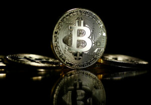 El bitcóin supera los 24.000 dólares, ¿marca esto un punto de inflexión para las criptomonedas?