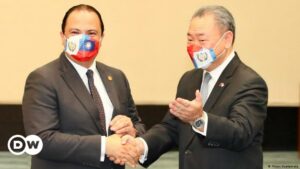 El canciller de Guatemala en Taipei: ″Taiwán tiene nuestro apoyo, a pesar de cualquier desafío o amenaza″ | El Mundo | DW