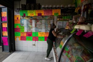 En Venezuela, hacer el mercado cada vez se hace más difícil: Canasta alimentaria de julio se dispara
