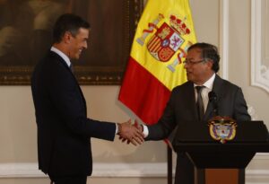 España se ofrece a albergar el diálogo para la paz definitiva en Colombia