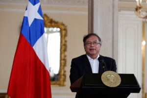 Esta es la millonaria reforma tributaria que presentó Petro al Congreso