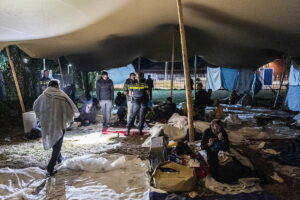 Evacuan un centro de refugiados en Pases Bajos por situacin de higiene