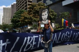 Familiares de activistas presos protestaron en la sede del PNUD para exigir su liberación