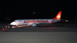 Familiares de tripulantes de avión venezolano iraní retenido viajan a Argentina