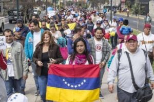 Gobierno de Perú presentará nuevo proyecto de ley que busca aumentar causas para expulsar extranjeros