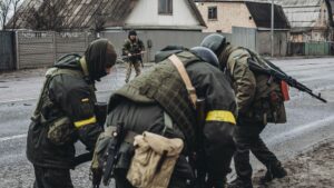 Guerra Rusia-Ucrania | Rumanía urge a la población a tener pastillas de yodo ante el riesgo de un "desastre nuclear" en Ucrania