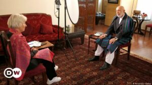 Hamid Karsai: ″Los talibanes deben permitir que las niñas vayan a la escuela″ | El Mundo | DW