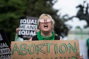La Justicia bloquea la ley que prohbe el aborto en Dakota del Norte en la vspera de su entrada en vigor