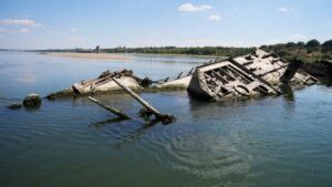 La sequía en Europa descubre docenas de buques de guerra de la Alemania nazi hundidos en el Danubio