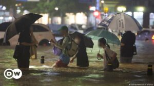 Las peores lluvias en 80 años en Corea del Sur dejan al menos ocho muertos | El Mundo | DW