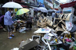 Las peores lluvias en 80 aos en Corea del Sur dejan al menos 8 muertos