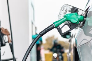 Los países con el precio de la gasolina más bajo y más alto del mundo