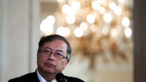 Los primeros pasos del ambicioso plan de Petro para pacificar Colombia
