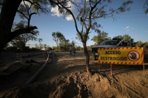 México adopta nuevo plan para salvar a 10 mineros atrapados tras inundación