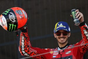 MotoGP: Bagnaia olvida su accidente en Ibiza con una victoria que le devuelve al Mundial