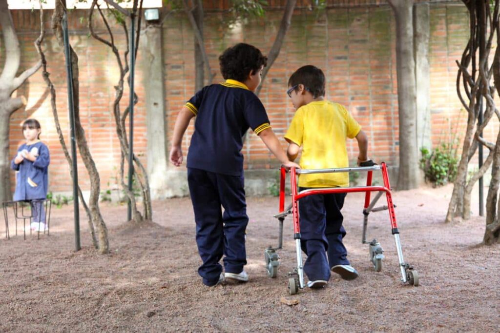 Niños y adolescentes con discapacidad en Venezuela presentan inconvenientes para tramitar sus documentos 