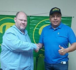 Omar Barrios, presidente de Grupo San Juan/Fiorella Supermarket compra Gaiteros del Zulia