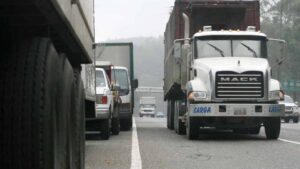 Restringieron la circulación de vehículos de carga en Venezuela