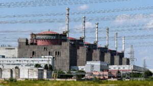 Rusia acusó a Ucrania de bombardeo a central nuclear y advierte sobre "consecuencias catastróficas"